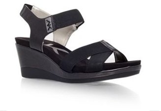 Anne Klein Black 'Pakuna2' mid heel wedge sandals