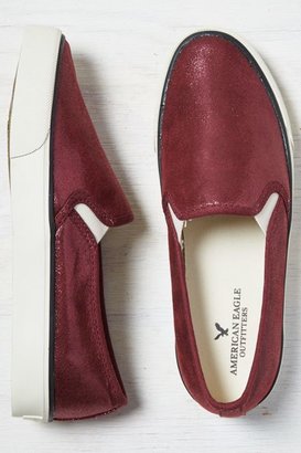 American Eagle Outfitters Maroon Shimmery Slip On Sneaker, Womens 6