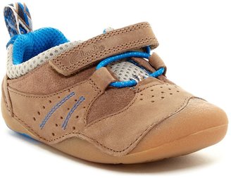 Clarks Cruiser Trail Shoe (Baby & Toddler) - Narrow Width Available
