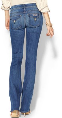 Hudson Jeans 1290 Hudson Jeans Beth Mid Rise Baby Bootcut