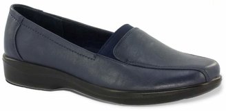 Easy Street Shoes Gage Women's Slip-On Shoes