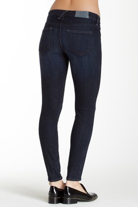 TEXTILE Elizabeth and James Ozzy Cropped Jean