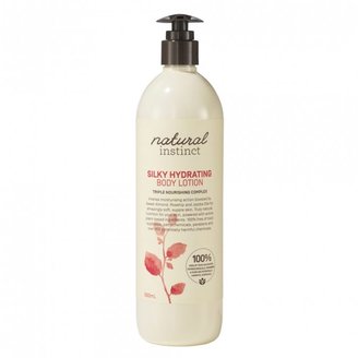 Natural Instinct Silky Hydrating Body Lotion 500 mL