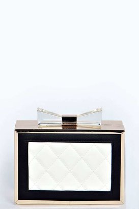boohoo Coco Quilted Contrast Box Clutch