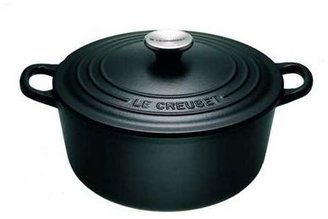 Le Creuset cast iron 24cm 'Satin Black' round casserole dish