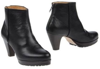 Strenesse Ankle boots