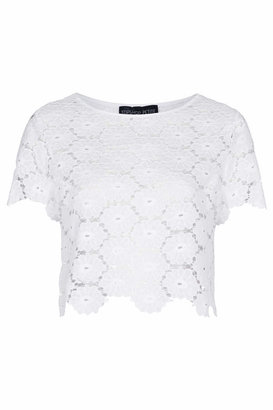 Topshop Petite exclusive white floral lace tee with scalloped edge. 73% cotton, 27% nylon. machine washable.