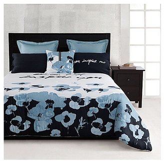 Kensie Duck River Textile 'Blue Poppy' Queen Comforter