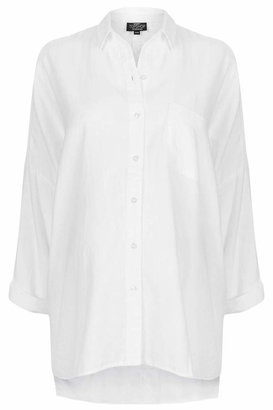 Topshop Maternity chambray shirt cut with a relaxed, oversized silhouette, with dropped shoulders and chest pocket in a soft white brushed cotton. 100% cotton. machine washable.