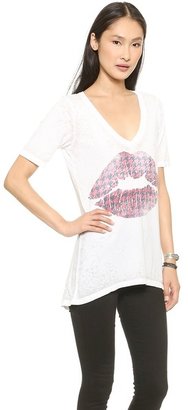 Chaser Winter Kiss Tee