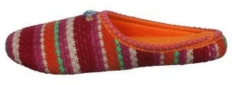 Dearfoams Women's Crochet Clog Slipper