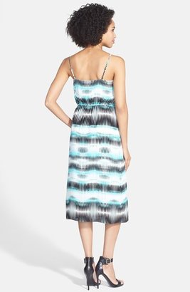 Vince Camuto 'Linear Echoes' Print Midi Dress