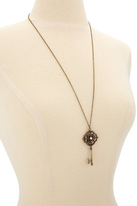 Forever 21 Antiqued Key Pendant Necklace